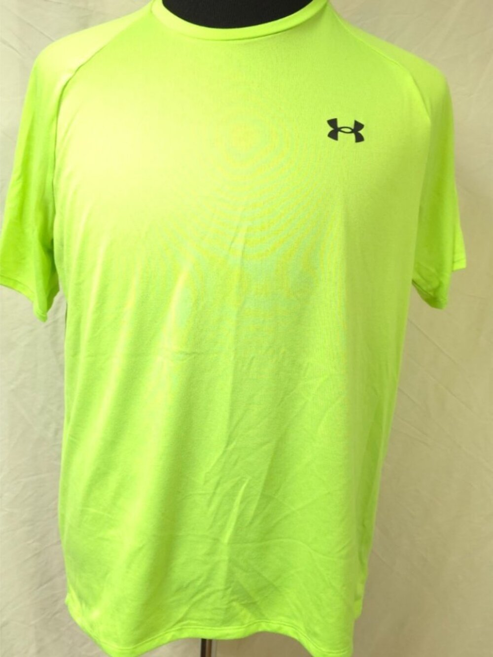 Under Armour UA Mens Large Neon Green Short sleeve Logo The Tech Active T-Shirt